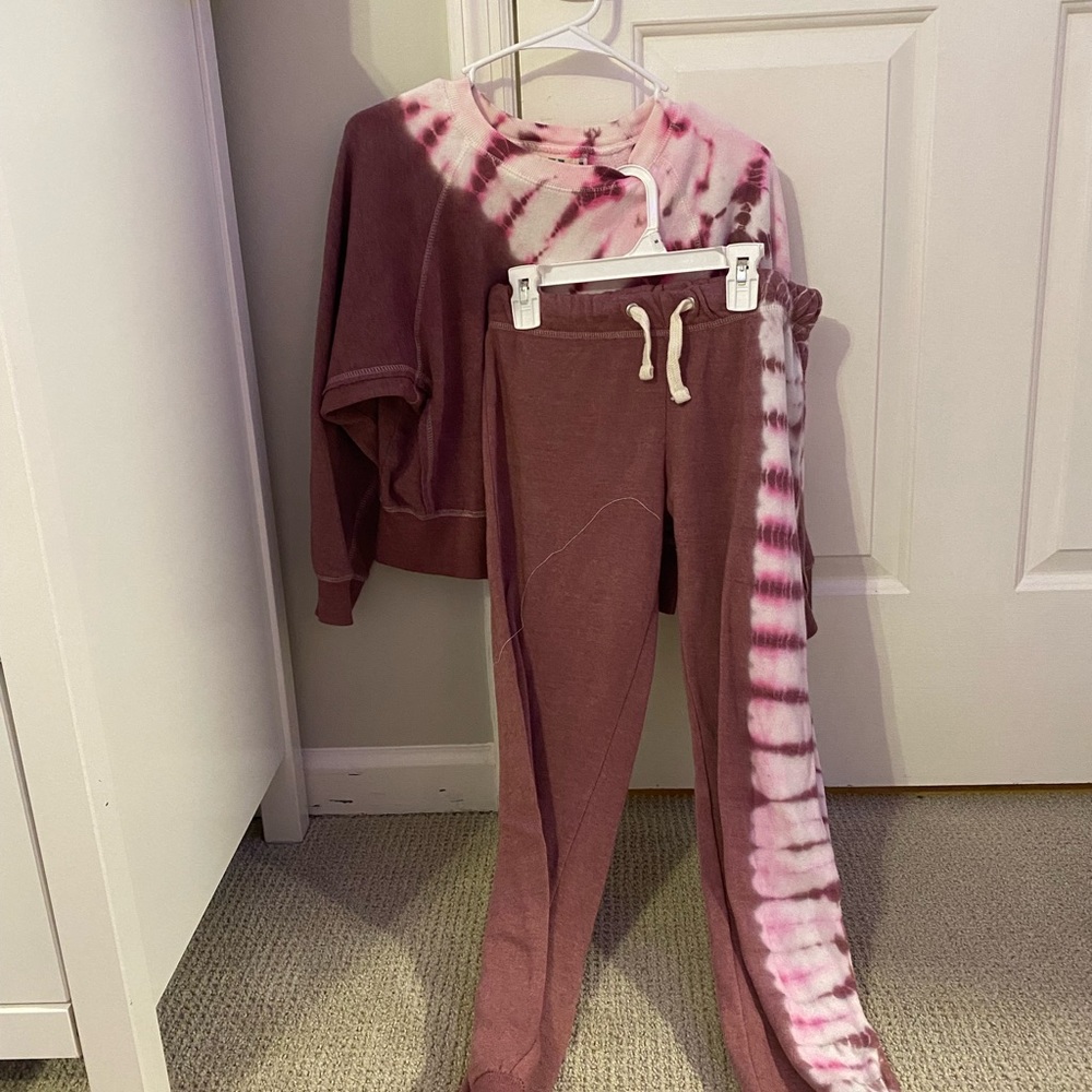 Tie Die Matching Sweat Suit